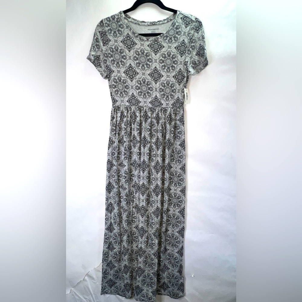 Amazon Essentials Maxi Dress Stretch with pockets Size XS